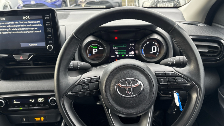 Toyota Yaris 1.5 Hybrid Design 5dr CVT Hybrid Hatchback